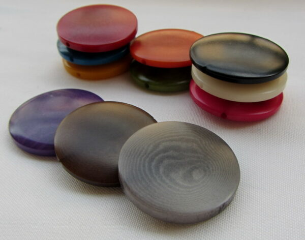 Pastille de Tagua de 28 millimètres. Ivoire végétal – Image 4