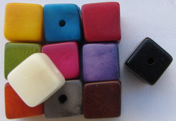 Cube en Tagua. Ivoire végétal – Image 4