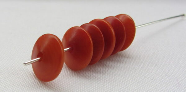 Pastille de Tagua en forme de soucoupe de 13 millimètres. Ivoire végétal – Image 7