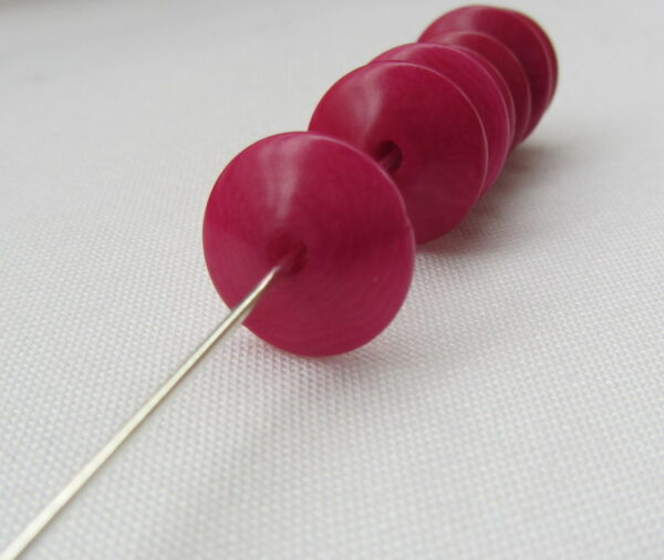 Pastille de Tagua en forme de soucoupe de 13 millimètres. Ivoire végétal – Image 9